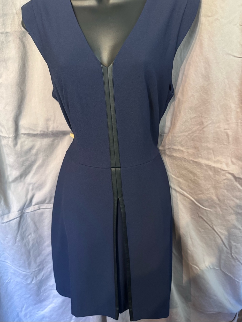 Banana Republic Navy V-Neck Sleeveless Shift Dress, Black Center Trim